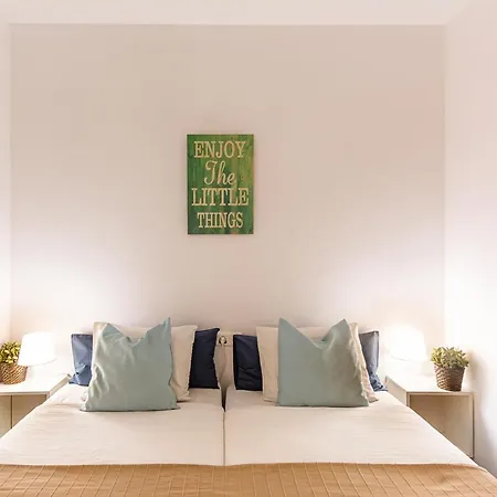 Andaluz Toboso Apartment